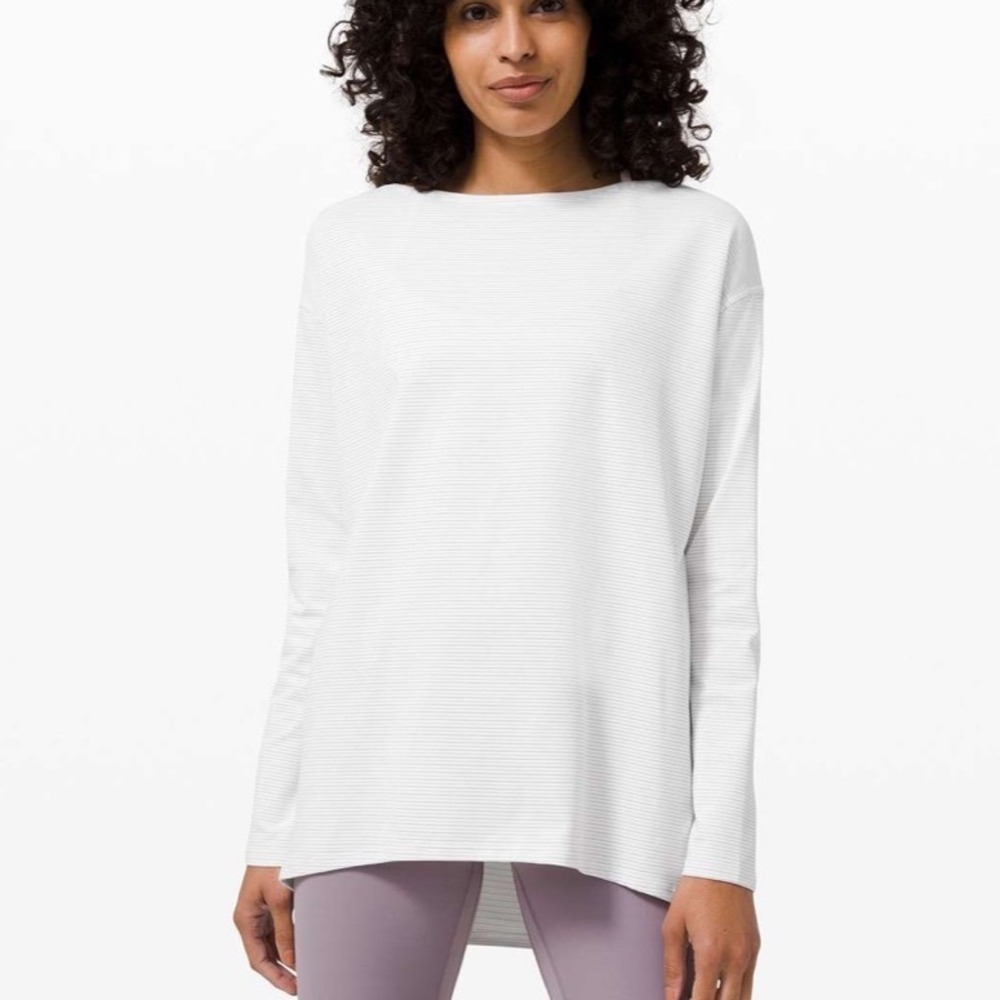 Lululemon Back in Action Long Sleeve Shirt Shine White Silver Gold W3EKES Size 8